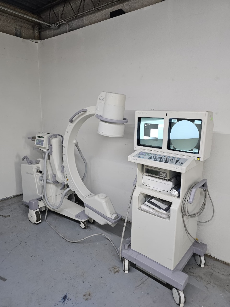 What is a C-Arm Machine